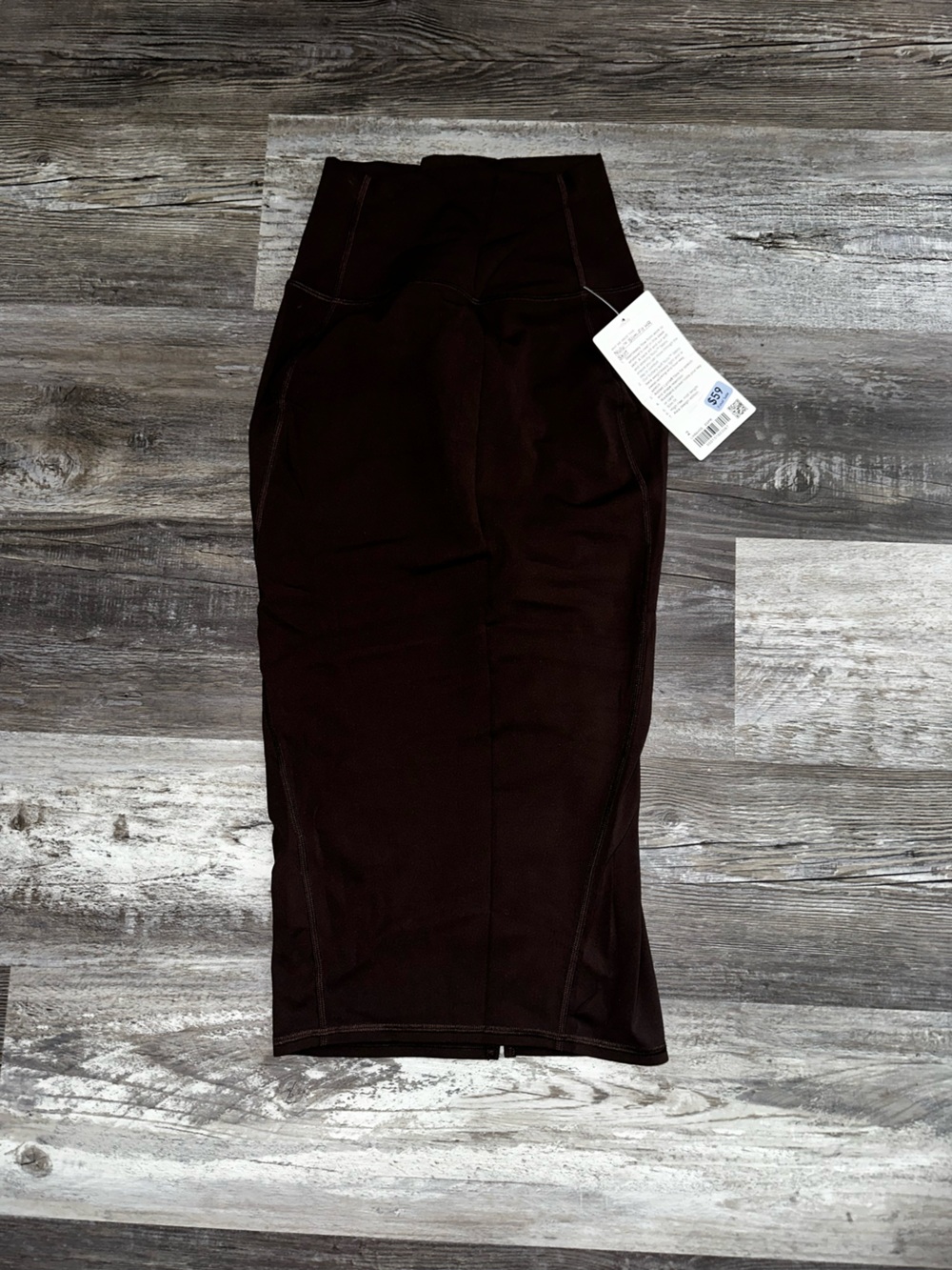 Lululemon Nulu Slim-Fit HR Skirt